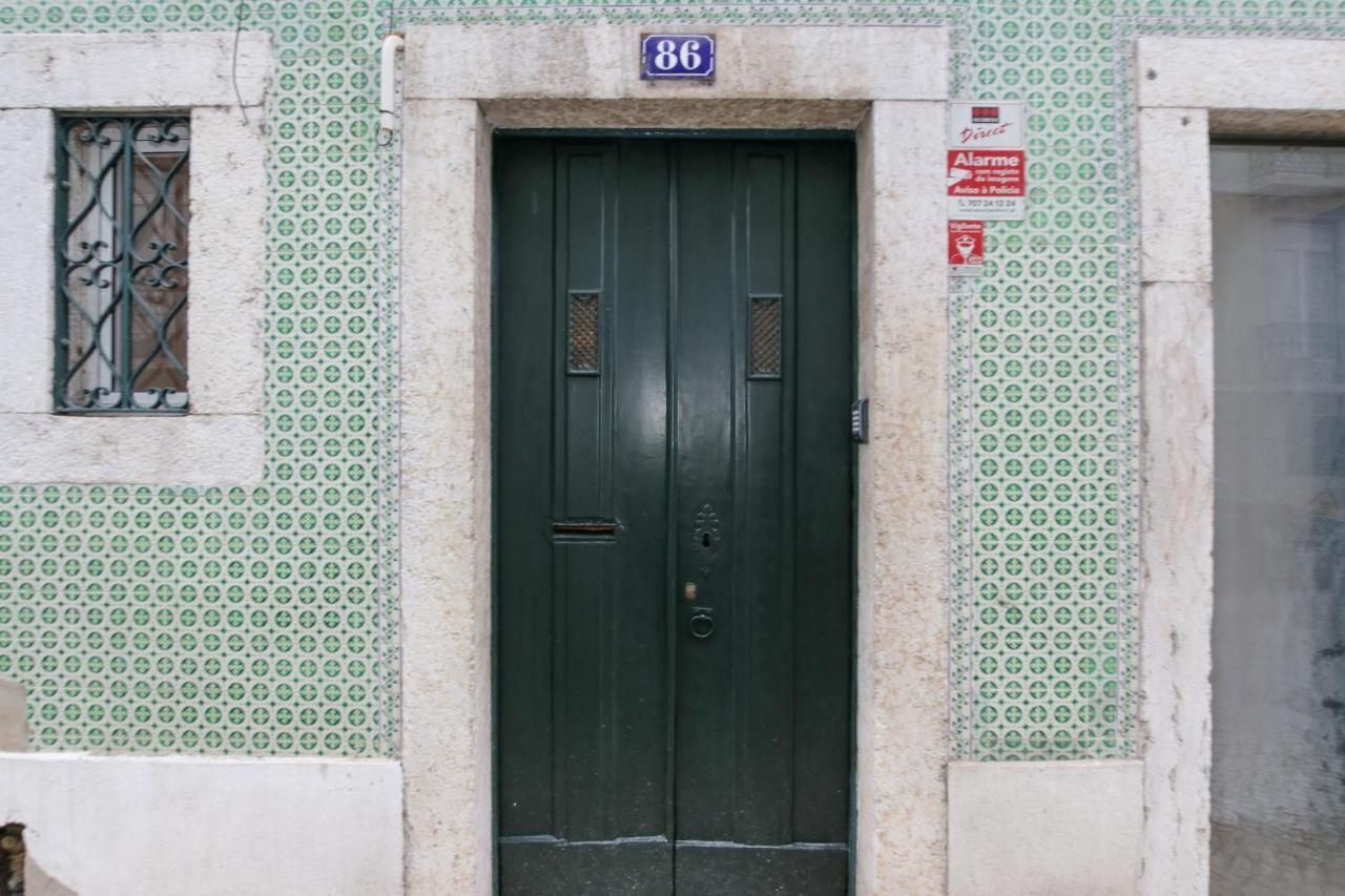 Charming New Apartment In The Heart Of Lisbon Bagian luar foto