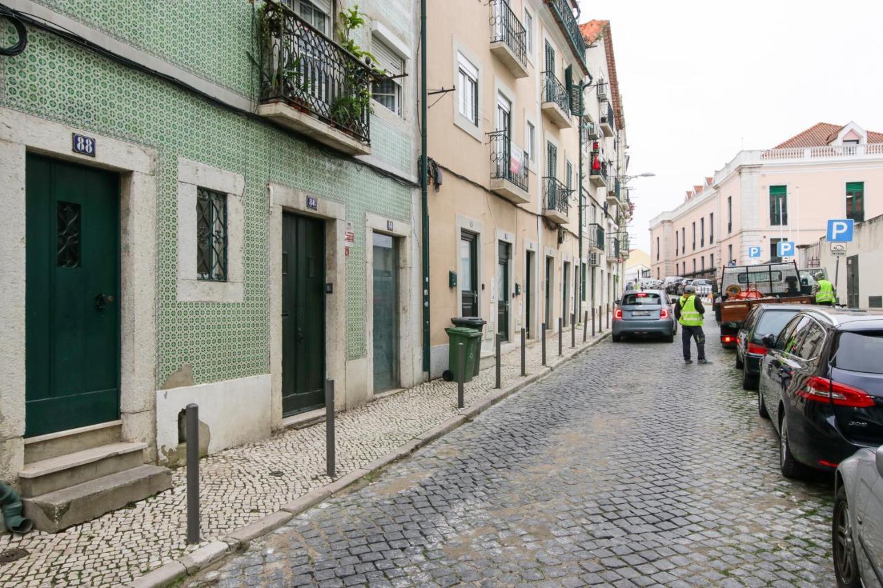 Charming New Apartment In The Heart Of Lisbon Bagian luar foto